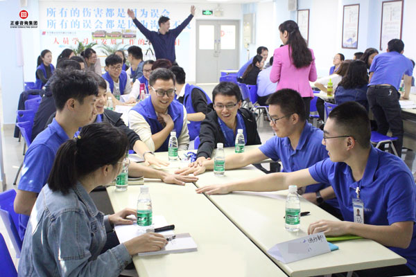 熱烈祝賀德永佳《企業(yè)內(nèi)訓師培訓TTT》研修課程成功舉辦！