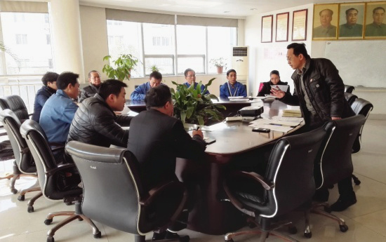 正睿老師主導(dǎo)項目企業(yè)召開案例分析會