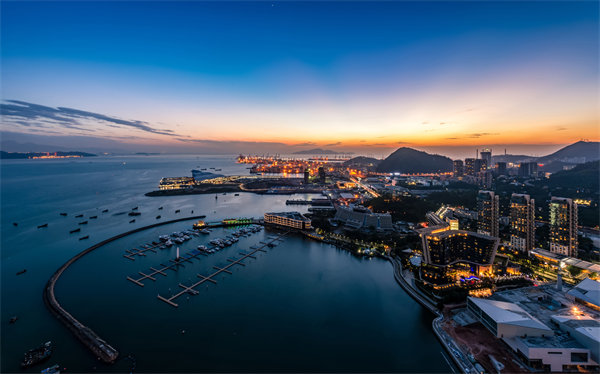 深圳管理咨詢精準(zhǔn)定位企業(yè)痛點(diǎn)，實(shí)現(xiàn)高效轉(zhuǎn)型！