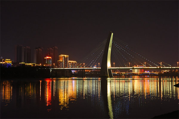 贛州企業(yè)面臨市場(chǎng)挑戰(zhàn)，管理咨詢有何應(yīng)對(duì)策略？