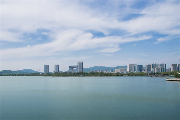 如何評(píng)估無錫管理咨詢公司的服務(wù)質(zhì)量與效果？