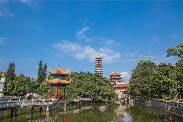 福州人力資源咨詢公司如何優(yōu)化企業(yè)人才結(jié)構(gòu)？