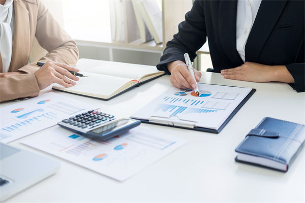 如何構(gòu)建以預(yù)算為核心的企業(yè)文化，促進(jìn)全員參與？