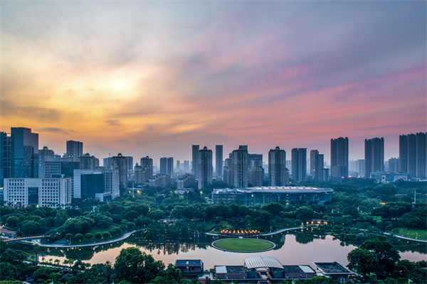 佛山預(yù)算管理咨詢公司如何助力企業(yè)實(shí)現(xiàn)預(yù)算精準(zhǔn)控制？