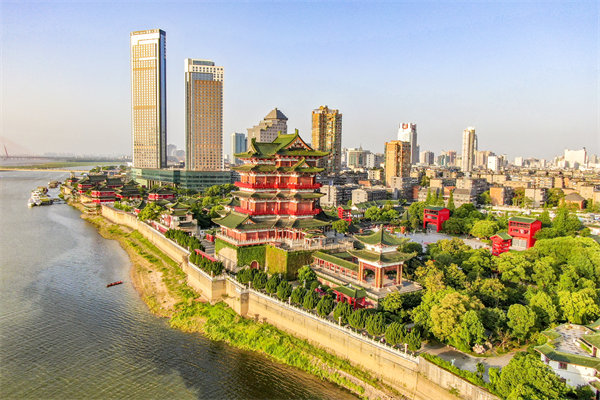 企業(yè)如何借助南昌薪酬咨詢公司優(yōu)化薪酬結構以激勵員工？