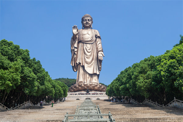 無錫戰(zhàn)略咨詢公司如何幫企業(yè)突破增長瓶頸，實(shí)現(xiàn)逆勢突圍？