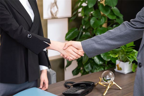 企業(yè)文化空洞無實(shí)效，如何讓價(jià)值觀真正落地生根？